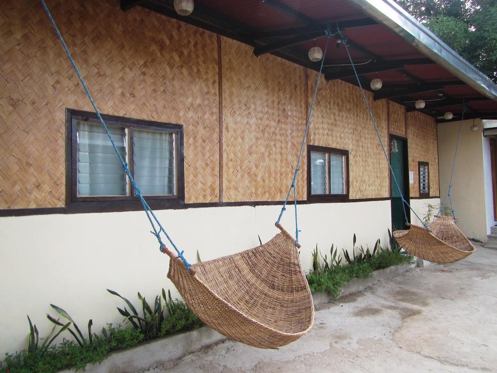Coron Guapos Guesthouse Экстерьер фото