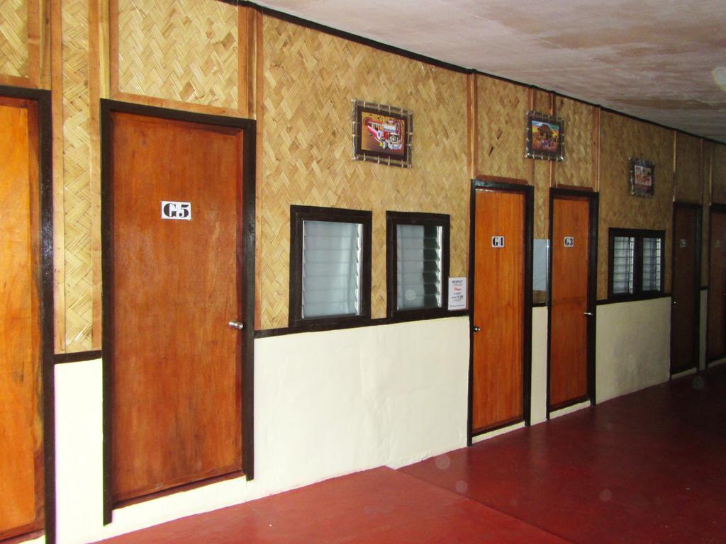Coron Guapos Guesthouse Экстерьер фото