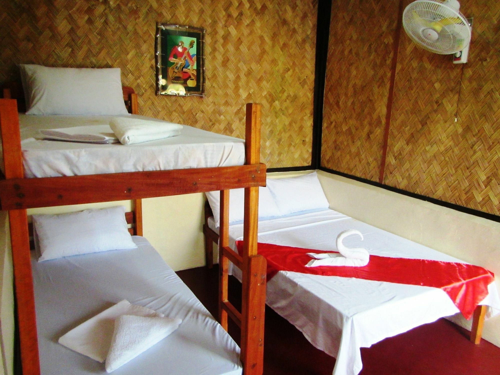Coron Guapos Guesthouse Экстерьер фото
