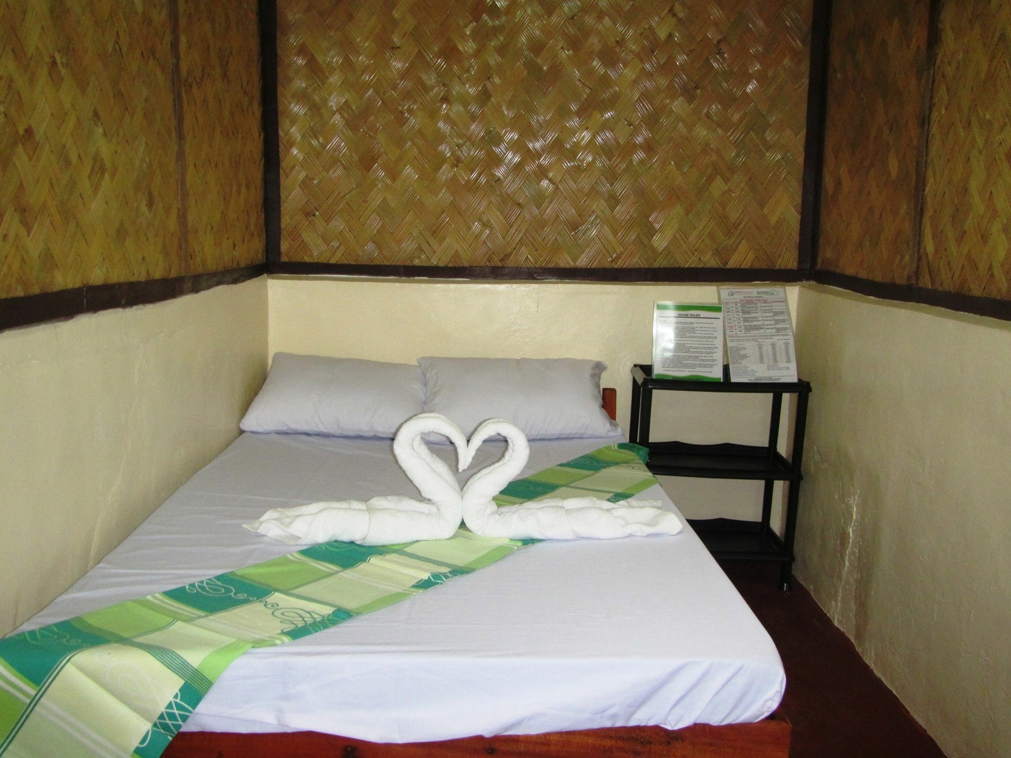Coron Guapos Guesthouse Экстерьер фото
